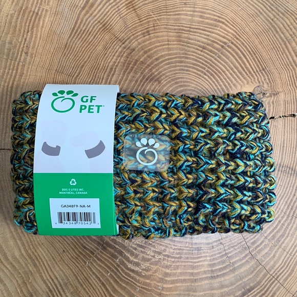 GF Pet Tube Dog Scarf Medium - Picture 2 of 7